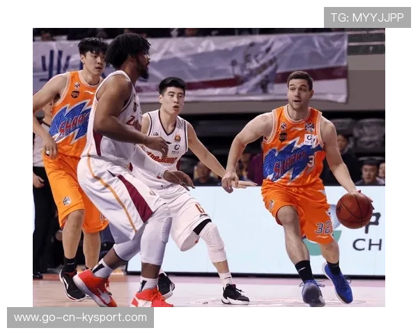 球队内斗曝光：更衣室裂痕恐影响季后赛希望