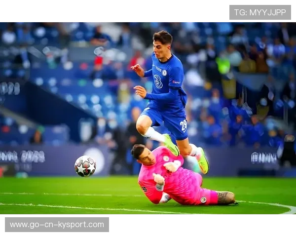 切尔西—哈弗茨远射打穿人墙直挂球门