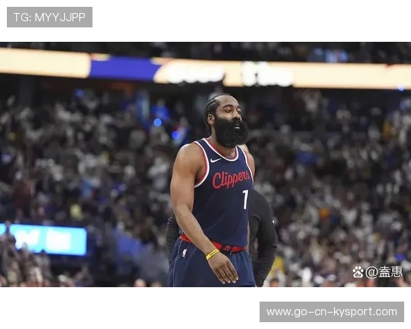 哈登终场前精准助攻，76人在客场拿到关键胜利