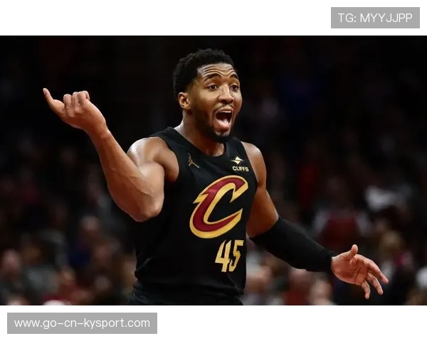 米切尔连续造出突破机会，骑士攻势凶猛